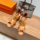Palmprint. Heel height 10.5cm Hermes top version. High-heeled sandals P350Herme* Early Spring Counter New High-heeled Sandal Series ✔️Upper: Epson leather suede palm print ✔️Inner: Imported mixed-bred sheepskin ✔️Heel height: 10.5cm ✔️Outs: Original Itali Palmprint. Heel height 10.5cm Hermes top version. High-heeled sandals P350Herme* Early Spring Counter New High-heeled Sandal Series ✔️Upper: Epson leather suede palm print ✔️Inner: Imported mixed-bred sheepskin ✔️Heel height: 10.5cm ✔️Outs: Original Itali