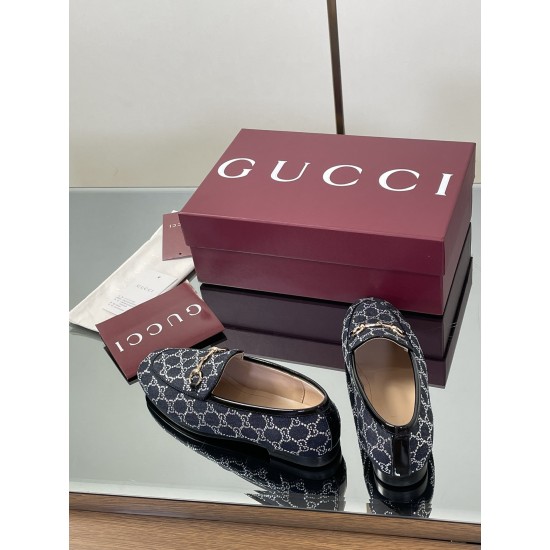 ✌️Gucci✌️Hot-up Gucci✌️The 2025 Early Autumn New Gucci Princetown Series GG Rhinestone Crystal Loafers 360 Top Quality Shoes, the highest version of Denim Denim Loafers. The early Autumn Shoes have been Gucci's classic items since their debut, and are now ✌️Gucci✌️Hot-up Gucci✌️The 2025 Early Autumn New Gucci Princetown Series GG Rhinestone Crystal Loafers 360 Top Quality Shoes, the highest version of Denim Denim Loafers. The early Autumn Shoes have been Gucci's classic items since their debut, and are now
