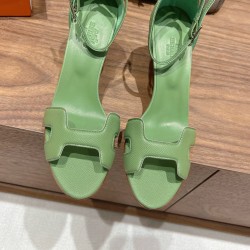 Palmprint. Heel height 7cm Hermes top version. High-heeled sandals 350Herm early spring counter new high-heeled sandal series ✔️Upper: Epson leather suede palm print ✔️Inner: Imported mixed-bred sheepskin ✔️Heel height: 7cm 9cm 10.5cm ✔️outsole: Original 
