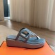 Hermes... a Eclair slippers 2024 new product + hot series of shoes with light soles, with a certain thickness that increases the height and makes your legs look longer!Body, breathable and comfortable cowhide fabric!A single item that combines color combi Hermes... a Eclair slippers 2024 new product + hot series of shoes with light soles, with a certain thickness that increases the height and makes your legs look longer!Body, breathable and comfortable cowhide fabric!A single item that combines color combi