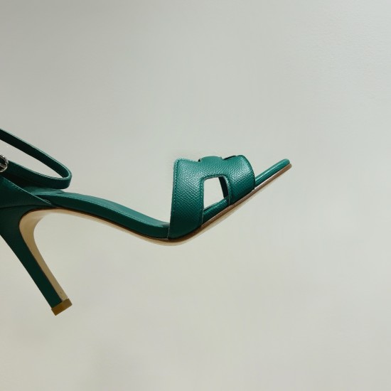Palmprint. Heel height 9cm Hermes top version. High-heeled sandals P350Herme* Early Spring Counter New High-heeled Sandal Series ✔️Upper: Epson leather suede Palmprint ✔️Inner: Imported mixed-bred sheepskin ✔️Heel height: 9cm ✔️Outs: Original Italian leat Palmprint. Heel height 9cm Hermes top version. High-heeled sandals P350Herme* Early Spring Counter New High-heeled Sandal Series ✔️Upper: Epson leather suede Palmprint ✔️Inner: Imported mixed-bred sheepskin ✔️Heel height: 9cm ✔️Outs: Original Italian leat
