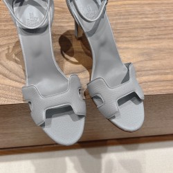 Palmprint. Heel height 9cm Hermes top version. High-heeled sandals P350Herme* Early Spring Counter New High-heeled Sandal Series ✔️Upper: Epson leather suede Palmprint ✔️Inner: Imported mixed-bred sheepskin ✔️Heel height: 9cm ✔️Outs: Original Italian leat
