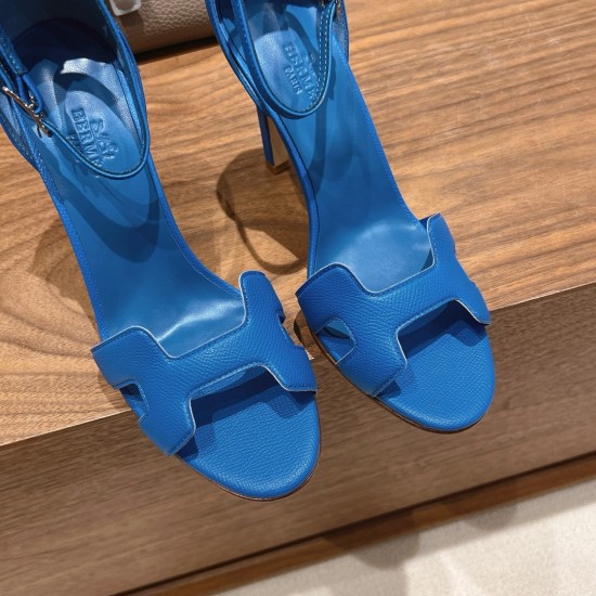 Palmprint. Heel height 10.5cm Hermes top version. High-heeled sandals P350Herme* Early Spring Counter New High-heeled Sandal Series ✔️Upper: Epson leather suede palm print ✔️Inner: Imported mixed-bred sheepskin ✔️Heel height: 10.5cm ✔️Outs: Original Itali Palmprint. Heel height 10.5cm Hermes top version. High-heeled sandals P350Herme* Early Spring Counter New High-heeled Sandal Series ✔️Upper: Epson leather suede palm print ✔️Inner: Imported mixed-bred sheepskin ✔️Heel height: 10.5cm ✔️Outs: Original Itali