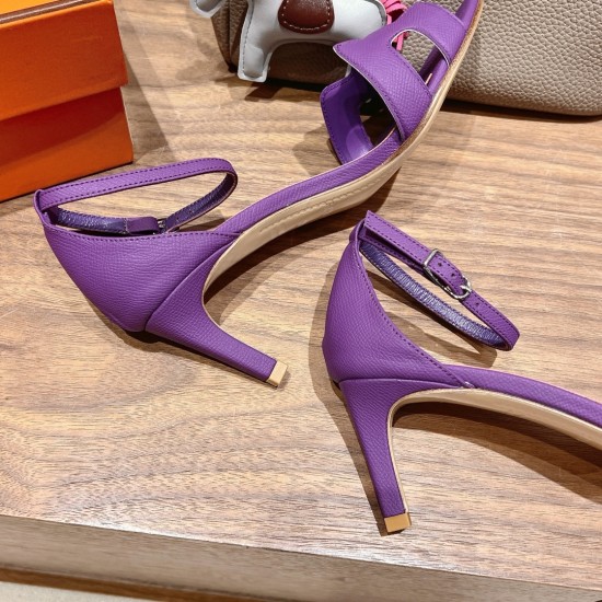 Palmprint. Heel height 7cm Hermes top version. High-heeled sandals 350Herm early spring counter new high-heeled sandal series ✔️Upper: Epson leather suede palm print ✔️Inner: Imported mixed-bred sheepskin ✔️Heel height: 7cm 9cm 10.5cm ✔️outsole: Original Palmprint. Heel height 7cm Hermes top version. High-heeled sandals 350Herm early spring counter new high-heeled sandal series ✔️Upper: Epson leather suede palm print ✔️Inner: Imported mixed-bred sheepskin ✔️Heel height: 7cm 9cm 10.5cm ✔️outsole: Original