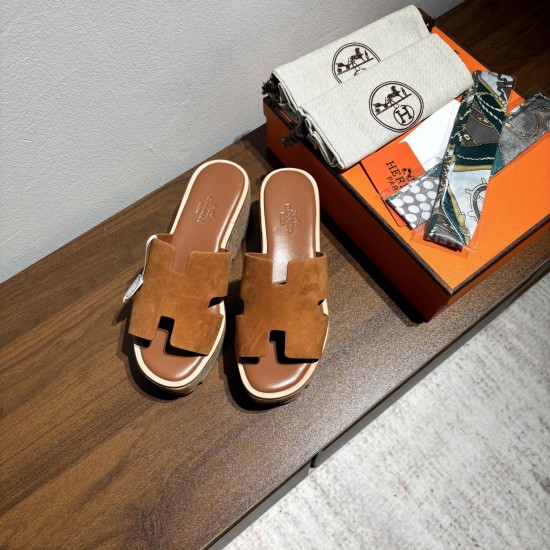 Hermes hot model launched for women¥290 Brand: Hermes HERMES number: H8018-2102 Hermes hot model launched for women¥290 Brand: Hermes HERMES number: H8018-2102