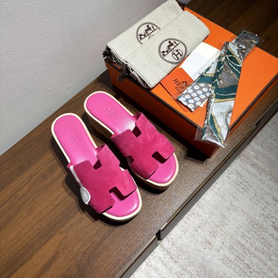 Hermes hit women's model ¥290 Brand: HERMES number: H8018-2102 Hermes hit women's model ¥290 Brand: HERMES number: H8018-2102