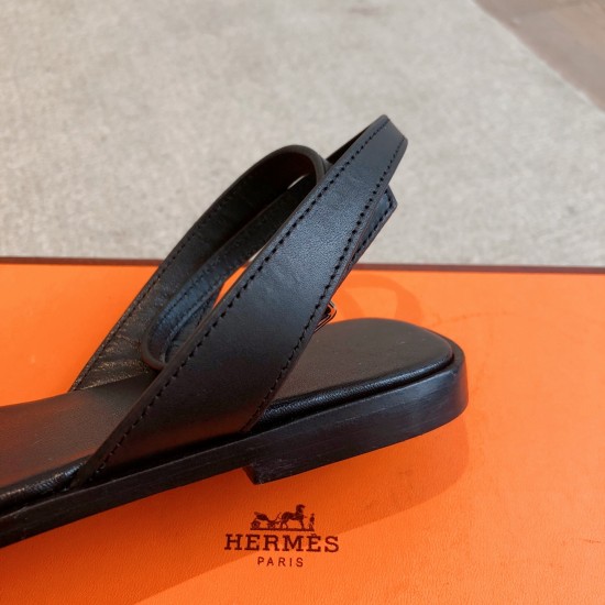Hermes top-grade, flat-soled, pig nose sandals Hermes... a Eclair 2025 new color + hot series style is super positive, with a certain thickness to increase the height and make your legs look longer!A single item that is breathable and comfortable in the b Hermes top-grade, flat-soled, pig nose sandals Hermes... a Eclair 2025 new color + hot series style is super positive, with a certain thickness to increase the height and make your legs look longer!A single item that is breathable and comfortable in the b