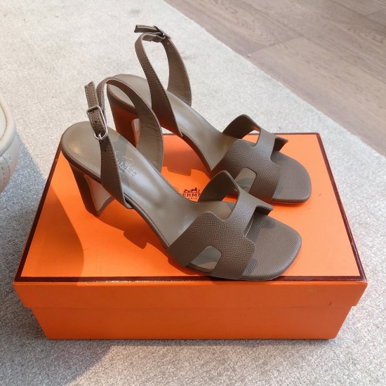 Hermes top-grade, high-heeled, thick-heeled sandals Hermes... a Eclair 2025 new color + hot series style is super positive, with a certain thickness to increase the height and make your legs look longer!A single item that is breathable and comfortable in Hermes top-grade, high-heeled, thick-heeled sandals Hermes... a Eclair 2025 new color + hot series style is super positive, with a certain thickness to increase the height and make your legs look longer!A single item that is breathable and comfortable in