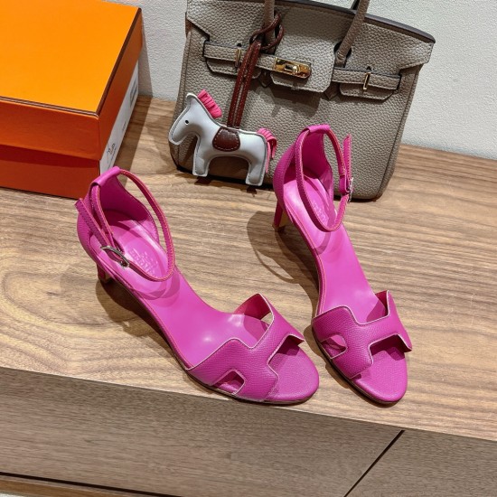 Palmprint. Heel height 7cm Hermes top version. High-heeled sandals 350Herme Early Spring Counter New High-heeled Sandal Series ✔️Upper: Epson leather suede Palmprint ✔️Inner: Imported mixed-bred sheepskin ✔️Heel height: 7cm 9cm 10.5cm ✔️Outs: Original Ita Palmprint. Heel height 7cm Hermes top version. High-heeled sandals 350Herme Early Spring Counter New High-heeled Sandal Series ✔️Upper: Epson leather suede Palmprint ✔️Inner: Imported mixed-bred sheepskin ✔️Heel height: 7cm 9cm 10.5cm ✔️Outs: Original Ita