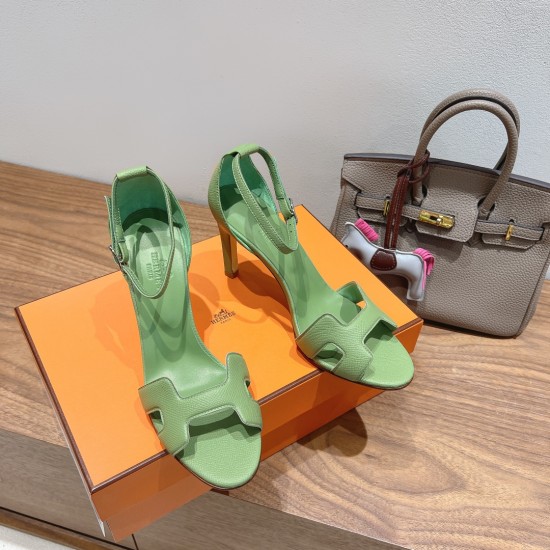 Palmprint. Heel height 9cm Hermes top version. High-heeled sandals P350Herme* Early Spring Counter New High-heeled Sandal Series ✔️Upper: Epson leather suede Palmprint ✔️Inner: Imported mixed-bred sheepskin ✔️Heel height: 9cm ✔️Outs: Original Italian leat Palmprint. Heel height 9cm Hermes top version. High-heeled sandals P350Herme* Early Spring Counter New High-heeled Sandal Series ✔️Upper: Epson leather suede Palmprint ✔️Inner: Imported mixed-bred sheepskin ✔️Heel height: 9cm ✔️Outs: Original Italian leat