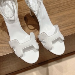 Palmprint. Heel height 9cm Hermes top version. High-heeled sandals P350Herme* Early Spring Counter New High-heeled Sandal Series ✔️Upper: Epson leather suede Palmprint ✔️Inner: Imported mixed-bred sheepskin ✔️Heel height: 9cm ✔️Outs: Original Italian leat