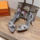Palmprint. Heel height 9cm Hermes top version. High-heeled sandals P350Herme* Early Spring Counter New High-heeled Sandal Series ✔️Upper: Epson leather suede Palmprint ✔️Inner: Imported mixed-bred sheepskin ✔️Heel height: 9cm ✔️Outs: Original Italian leat Palmprint. Heel height 9cm Hermes top version. High-heeled sandals P350Herme* Early Spring Counter New High-heeled Sandal Series ✔️Upper: Epson leather suede Palmprint ✔️Inner: Imported mixed-bred sheepskin ✔️Heel height: 9cm ✔️Outs: Original Italian leat