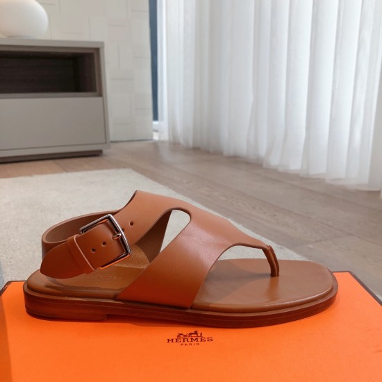 Hermes clip-toe sandals Hermes... a Eclair 2025 new color + hot series style is super positive, with a certain thickness to increase the height and make your legs look longer!A single item that is breathable and comfortable in the body, calfskin, spring a Hermes clip-toe sandals Hermes... a Eclair 2025 new color + hot series style is super positive, with a certain thickness to increase the height and make your legs look longer!A single item that is breathable and comfortable in the body, calfskin, spring a