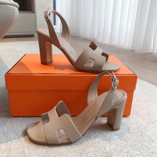 Hermes top-grade, high-heeled, thick-heeled sandals Hermes... a Eclair 2025 new color + hot series style is super positive, with a certain thickness to increase the height and make your legs look longer!A single item that is breathable and comfortable in Hermes top-grade, high-heeled, thick-heeled sandals Hermes... a Eclair 2025 new color + hot series style is super positive, with a certain thickness to increase the height and make your legs look longer!A single item that is breathable and comfortable in