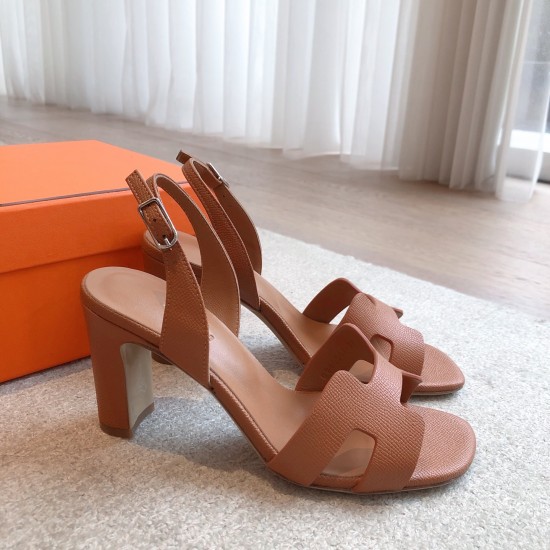 Hermes top-grade, high-heeled, thick-heeled sandals Hermes... a Eclair 2025 new color + hot series style is super positive, with a certain thickness to increase the height and make your legs look longer!A single item that is breathable and comfortable in Hermes top-grade, high-heeled, thick-heeled sandals Hermes... a Eclair 2025 new color + hot series style is super positive, with a certain thickness to increase the height and make your legs look longer!A single item that is breathable and comfortable in