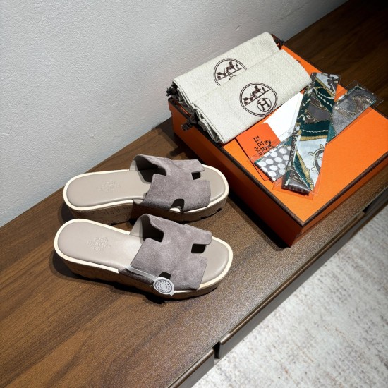 Hermes hot model launched for women¥290 Brand: Hermes HERMES number: H8018-2102 Hermes hot model launched for women¥290 Brand: Hermes HERMES number: H8018-2102