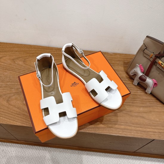 Hermes' classic hot products are launched in Dongguan... a Eclair 2025 new color + hot series style is super positive, with a certain thickness that increases the height and makes your legs look longer!A single item that is breathable and comfortable in t Hermes' classic hot products are launched in Dongguan... a Eclair 2025 new color + hot series style is super positive, with a certain thickness that increases the height and makes your legs look longer!A single item that is breathable and comfortable in t