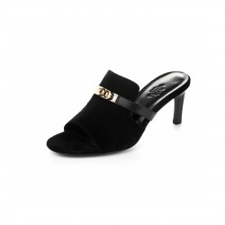 330 [top version of the counter]… Hermes - kelly slim heel sandals… Hermes brain-dead fans must buy top quality…--Classic undefeated hardware original mold replica upper: imported top layer cowhide foot pad: 3D printed lining: imported lambskin outsole: I