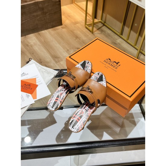 330 [top version of the counter]… Hermes - kelly slim heel sandals… Hermes brain-dead fans must buy top quality…--Classic undefeated hardware original mold replica upper: imported top layer cowhide foot pad: 3D printed lining: imported lambskin outsole: I