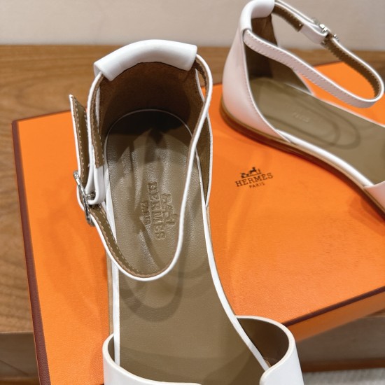 Hermes' classic hot products are launched in Dongguan... a Eclair 2025 new color + hot series style is super positive, with a certain thickness that increases the height and makes your legs look longer!A single item that is breathable and comfortable in t Hermes' classic hot products are launched in Dongguan... a Eclair 2025 new color + hot series style is super positive, with a certain thickness that increases the height and makes your legs look longer!A single item that is breathable and comfortable in t
