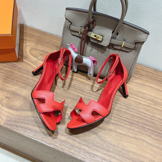 Palmprint. Heel height 7cm Hermes top version. High-heeled sandals 350Herme* Early Spring Counter New High-heeled Sandal Series ✔️Upper: Epson leather suede palm print ✔️Inner: Imported mixed-bred sheepskin ✔️Heel height: 7cm 9cm 10.5cm ✔️Outs: Original I Palmprint. Heel height 7cm Hermes top version. High-heeled sandals 350Herme* Early Spring Counter New High-heeled Sandal Series ✔️Upper: Epson leather suede palm print ✔️Inner: Imported mixed-bred sheepskin ✔️Heel height: 7cm 9cm 10.5cm ✔️Outs: Original I