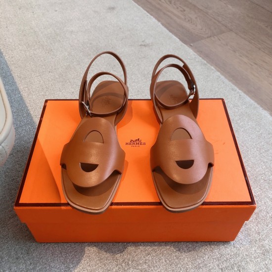 Hermes top-grade, flat-soled, pig nose sandals Hermes... a Eclair 2025 new color + hot series style is super positive, with a certain thickness to increase the height and make your legs look longer!A single item that is breathable and comfortable in the b Hermes top-grade, flat-soled, pig nose sandals Hermes... a Eclair 2025 new color + hot series style is super positive, with a certain thickness to increase the height and make your legs look longer!A single item that is breathable and comfortable in the b