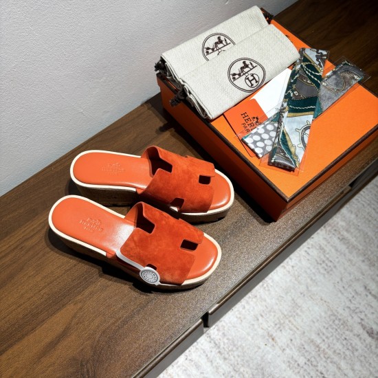 Hermes hot model launched for women¥290 Brand: Hermes HERMES number: H8018-2102 Hermes hot model launched for women¥290 Brand: Hermes HERMES number: H8018-2102