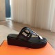 Hermes... a Eclair slippers 2024 new product + hot series of shoes with light soles, with a certain thickness that increases the height and makes your legs look longer!Body, breathable and comfortable cowhide fabric!A single item that combines color combi Hermes... a Eclair slippers 2024 new product + hot series of shoes with light soles, with a certain thickness that increases the height and makes your legs look longer!Body, breathable and comfortable cowhide fabric!A single item that combines color combi