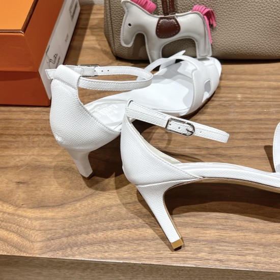 Palmprint. Heel height 7cm Hermes top version. High-heeled sandals 350Herme* Early Spring Counter New High-heeled Sandal Series ✔️Upper: Epson leather suede palm print ✔️Inner: Imported mixed-bred sheepskin ✔️Heel height: 7cm 9cm 10.5cm ✔️Outs: Original I Palmprint. Heel height 7cm Hermes top version. High-heeled sandals 350Herme* Early Spring Counter New High-heeled Sandal Series ✔️Upper: Epson leather suede palm print ✔️Inner: Imported mixed-bred sheepskin ✔️Heel height: 7cm 9cm 10.5cm ✔️Outs: Original I