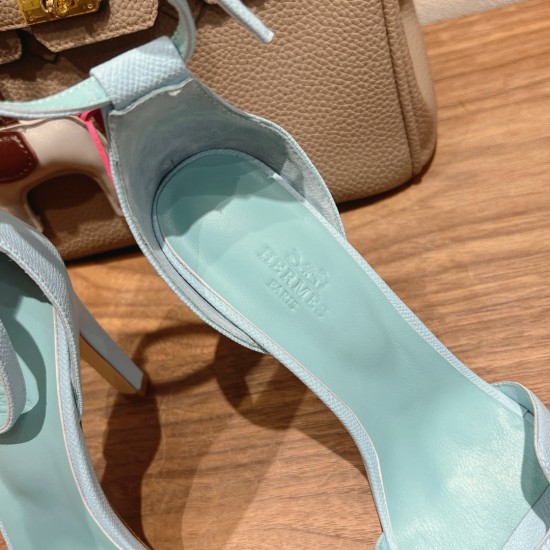 Palmprint. Heel height 10.5cm Hermes top version. High-heeled sandals P350Herme* Early Spring Counter New High-heeled Sandal Series ✔️Upper: Epson leather suede palm print ✔️Inner: Imported mixed-bred sheepskin ✔️Heel height: 10.5cm ✔️Outs: Original Itali Palmprint. Heel height 10.5cm Hermes top version. High-heeled sandals P350Herme* Early Spring Counter New High-heeled Sandal Series ✔️Upper: Epson leather suede palm print ✔️Inner: Imported mixed-bred sheepskin ✔️Heel height: 10.5cm ✔️Outs: Original Itali