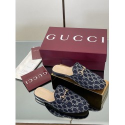 ✌️Gucci✌️Hot-up style is launched in 2025 Early Autumn New Gucci Princetown Series GG Rhinestone Crystal Loafer Slippers 345 Top Quality Shoes, the highest version of Denim Denim Loafers. The early Autumn Shoes have been a classic item of Gucci since thei