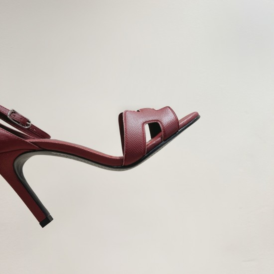 Palmprint. Heel height 9cm Hermes top version. High-heeled sandals P350Herme* Early Spring Counter New High-heeled Sandal Series ✔️Upper: Epson leather suede Palmprint ✔️Inner: Imported mixed-bred sheepskin ✔️Heel height: 9cm ✔️Outs: Original Italian leat Palmprint. Heel height 9cm Hermes top version. High-heeled sandals P350Herme* Early Spring Counter New High-heeled Sandal Series ✔️Upper: Epson leather suede Palmprint ✔️Inner: Imported mixed-bred sheepskin ✔️Heel height: 9cm ✔️Outs: Original Italian leat