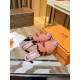 330 [top version of the counter]… Hermes - kelly slim heel sandals… Hermes brain-dead fans must buy top quality…--Classic undefeated hardware original mold replica upper: imported top layer cowhide foot pad: 3D printed lining: imported lambskin outsole: I