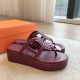 Hermes... a Eclair slippers 2024 new product + hot series of shoes with light soles, with a certain thickness that increases the height and makes your legs look longer!Body, breathable and comfortable technology fabric!A single item that combines color co Hermes... a Eclair slippers 2024 new product + hot series of shoes with light soles, with a certain thickness that increases the height and makes your legs look longer!Body, breathable and comfortable technology fabric!A single item that combines color co