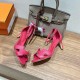 Palmprint. Heel height 7cm Hermes top version. High-heeled sandals P350Herme* Early Spring Counter New High-heeled Sandal Series ✔️Upper: Epson leather suede Palmprint ✔️Inner: Imported mixed-bred sheepskin ✔️Heel height: 7cm 9cm 10.5cm ✔️Outs: Original I Palmprint. Heel height 7cm Hermes top version. High-heeled sandals P350Herme* Early Spring Counter New High-heeled Sandal Series ✔️Upper: Epson leather suede Palmprint ✔️Inner: Imported mixed-bred sheepskin ✔️Heel height: 7cm 9cm 10.5cm ✔️Outs: Original I