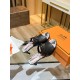 330 [top version of the counter]… Hermes - kelly slim heel sandals… Hermes brain-dead fans must buy top quality…--Classic undefeated hardware original mold replica upper: imported top layer cowhide foot pad: 3D printed lining: imported lambskin outsole: I
