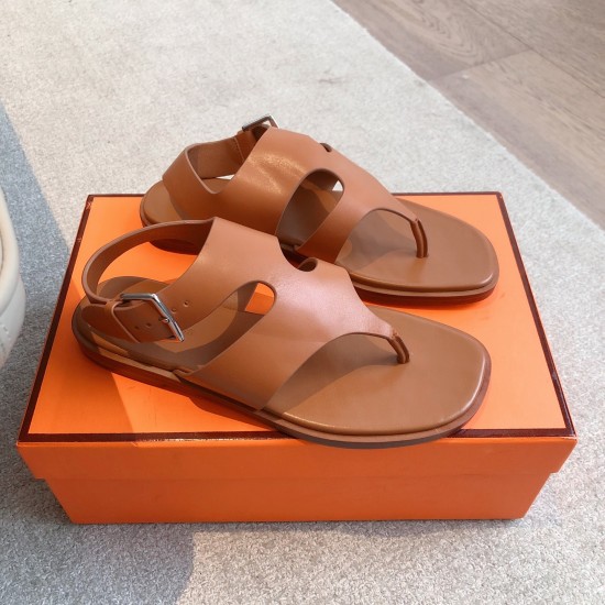 Hermes clip-toe sandals Hermes... a Eclair 2025 new color + hot series style is super positive, with a certain thickness to increase the height and make your legs look longer!A single item that is breathable and comfortable in the body, calfskin, spring a Hermes clip-toe sandals Hermes... a Eclair 2025 new color + hot series style is super positive, with a certain thickness to increase the height and make your legs look longer!A single item that is breathable and comfortable in the body, calfskin, spring a